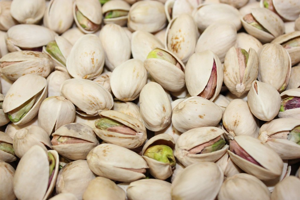 25 lbs Organic Inshell Pistachios